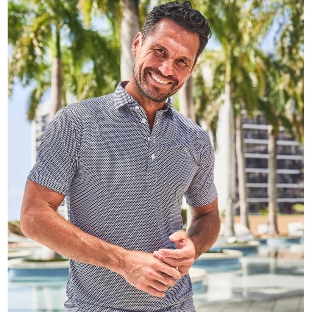 NWOT Collars and Co Small Polo Relaxed Semi-Spread Vantage Black Mens Golf